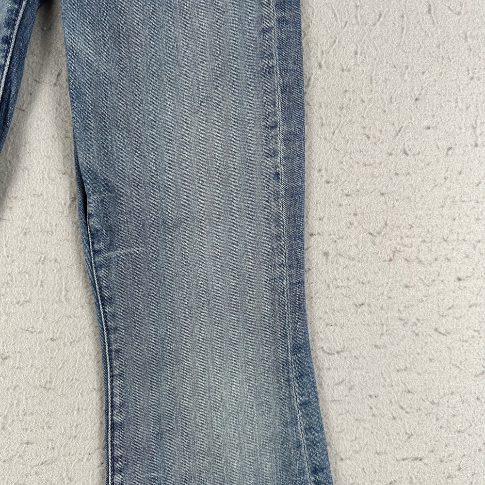 Mother The Weekender Fray Jeans Women's 24 Blue Denim Mid Rise Flare - Picture 2 of 16